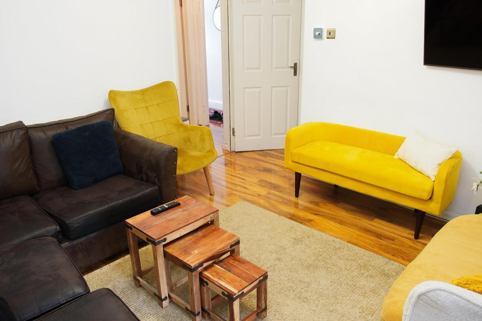 5 Bedroom House Near Cardiff City. المظهر الخارجي الصورة
