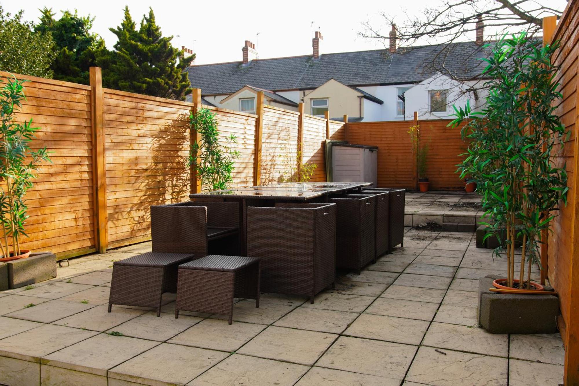 5 Bedroom House Near Cardiff City. المظهر الخارجي الصورة